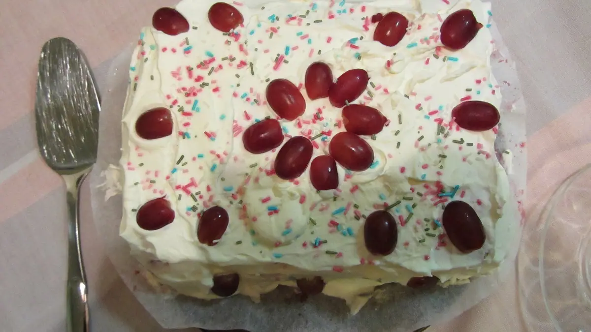 Maz Does Cakes – cake shop in Bramingham Park, Luton
